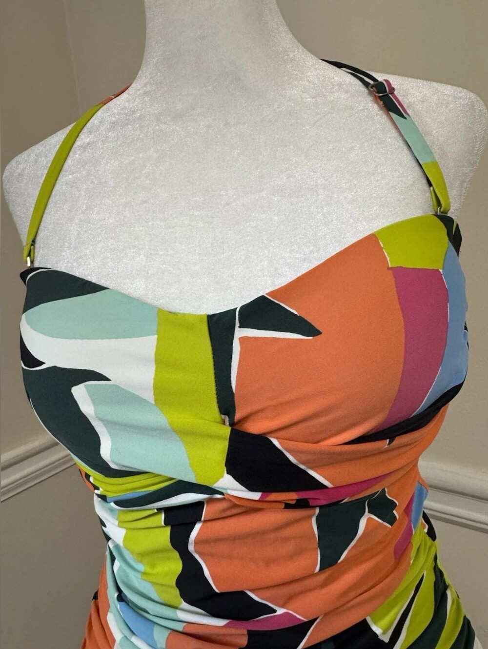 Colorblock Ruched One-Piece Swimsuit - Multicolor - Picture 2 of 4